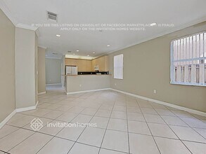 16224 SW 67th Terrace in Miami, FL - Building Photo - Building Photo