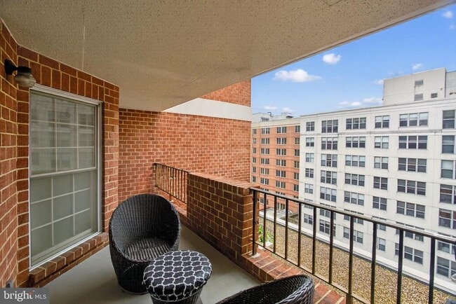 1230 23rd St NW in Washington, DC - Building Photo - Building Photo
