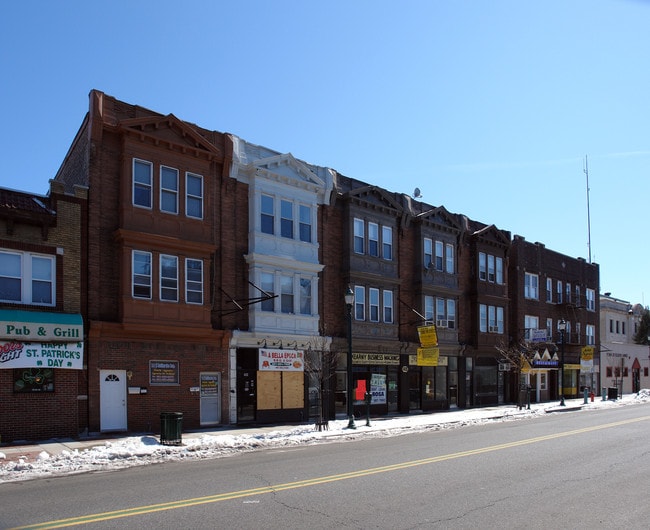 416 Kearny Ave