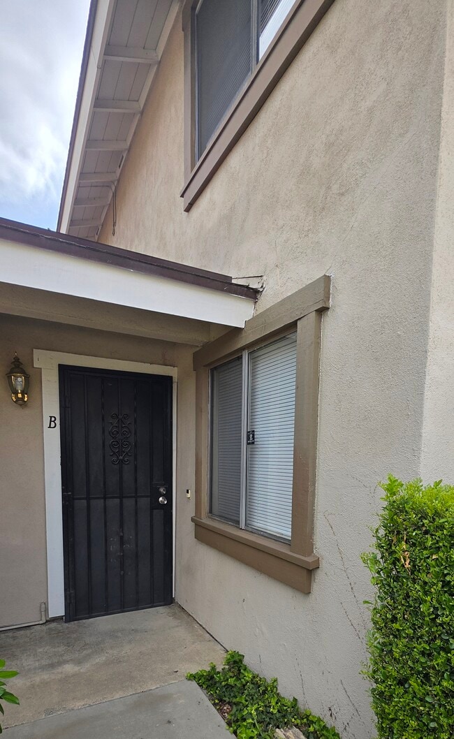 property at 23430 Sunset Crossing Rd