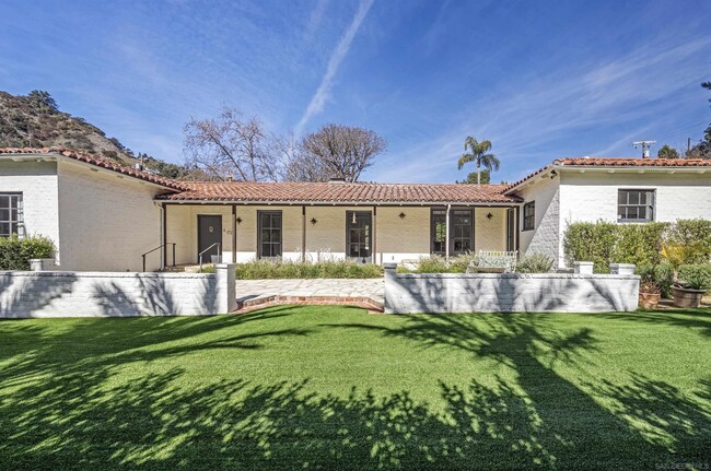 property at 1720 Coldwater Canyon Dr