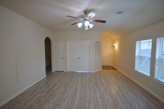 11115 Barker Park Ct in Cypress, TX - Building Photo - Building Photo