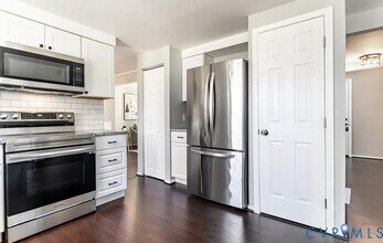 10312 Genlou Rd in Chesterfield, VA - Building Photo - Building Photo