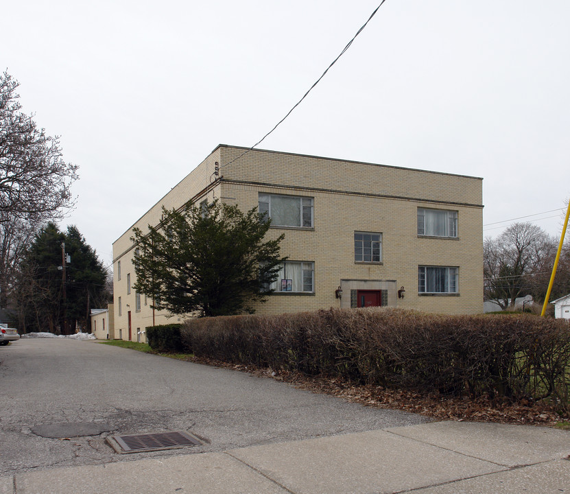 Tribeca Apartments in Akron, OH - Building Photo