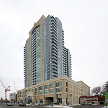 Brampton Renaissance Condos in Brampton, ON - Building Photo - Building Photo