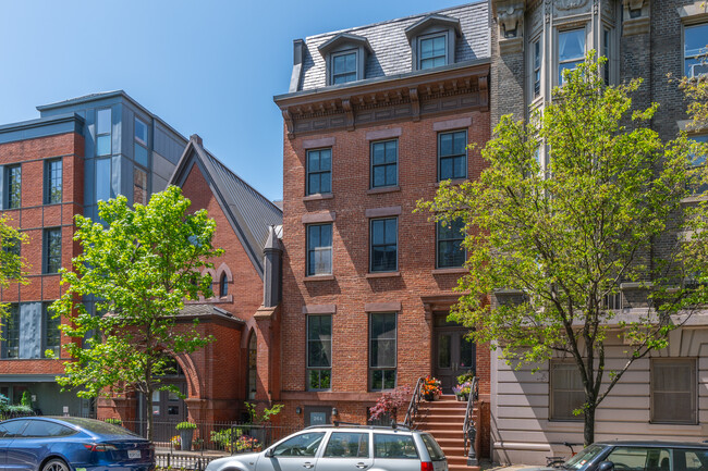 264 Cumberland St in Brooklyn, NY - Building Photo - Building Photo