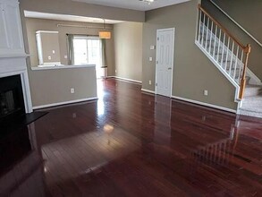 4645 Valais Ct in Alpharetta, GA - Foto de edificio - Building Photo