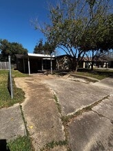 5855 Beldart St in Houston, TX - Building Photo - Building Photo