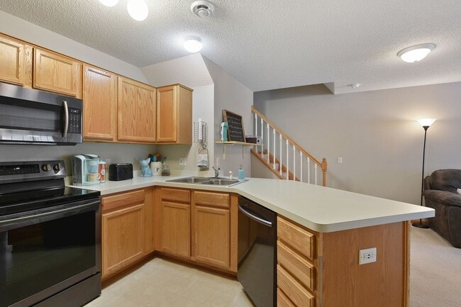 20505 Erin Ct in Farmington, MN - Building Photo - Building Photo