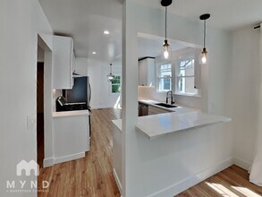 3732 Buell St in Oakland, CA - Building Photo - Building Photo