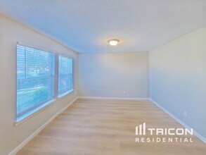 3001 Cedar Crest Dr in McKinney, TX - Building Photo - Building Photo