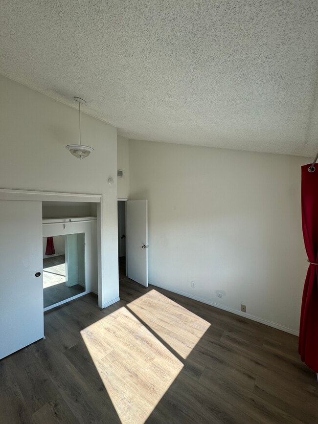 property at 814 W El Repetto Dr