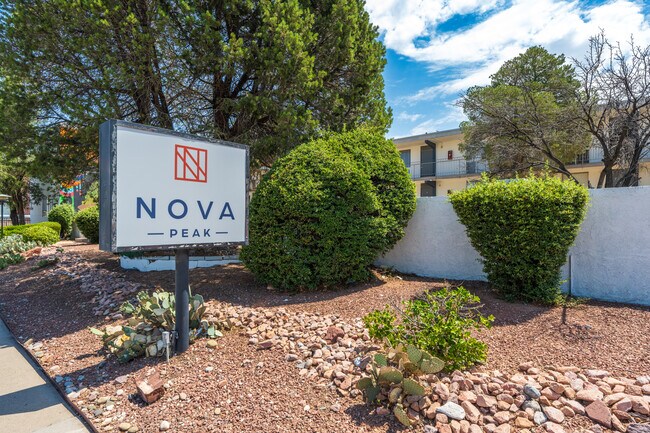 Nova Peak in Albuquerque, NM - Foto de edificio - Building Photo