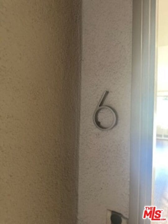 1028 S Bedford St in Los Angeles, CA - Building Photo - Building Photo