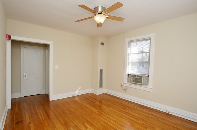 3032 Rodman Street in Washington, DC - Building Photo - Interior Photo