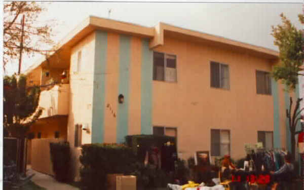 2116 20th St in Santa Monica, CA - Building Photo