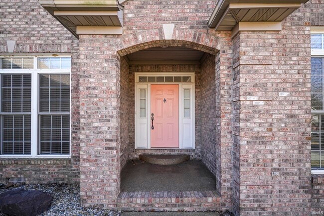 2222 Crosswalk Ln in Newburgh, IN - Foto de edificio - Building Photo