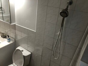 2327 73rd Ave in Elmwood Park, IL - Foto de edificio - Building Photo