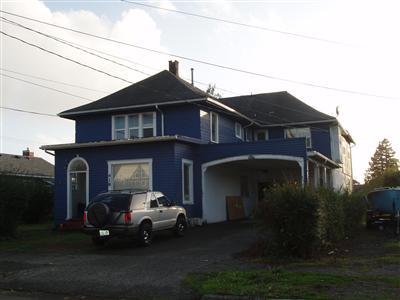 418 L St in Hoquiam, WA - Building Photo