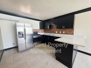 1323 Madera St in San Diego, CA - Building Photo - Building Photo
