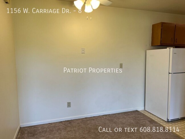 1156 W Carriage Dr in Whitewater, WI - Building Photo - Building Photo