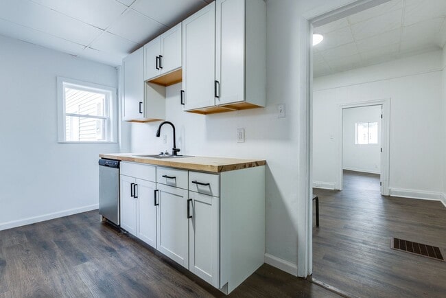 1533 Arlington Ave in Pittsburgh, PA - Building Photo - Building Photo