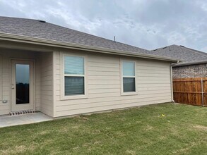 5405 Fairdale Dr in Denton, TX - Building Photo - Building Photo