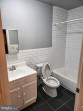 230 Arch St in Philadelphia, PA - Building Photo - Building Photo