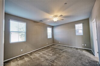 2324 Rivoli St in Henderson, NV - Building Photo - Building Photo