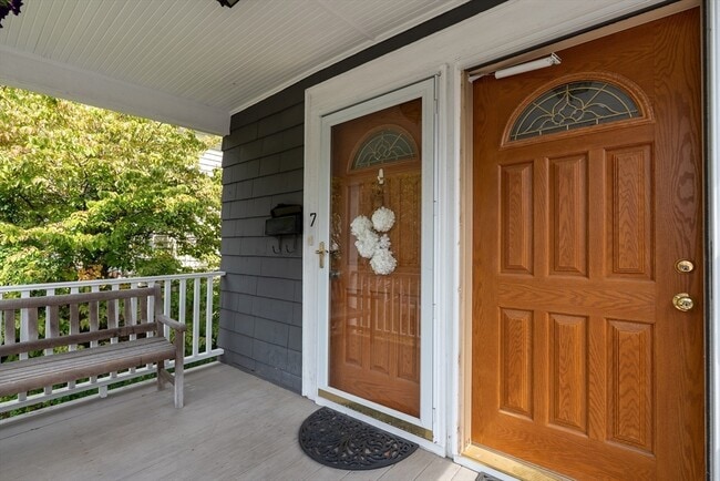 5-7 Linwood Ave in Melrose, MA - Building Photo - Building Photo