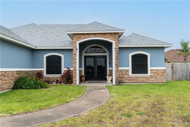 824 Pine Lake Cir in Brownsville, TX - Building Photo - Building Photo