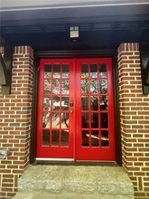 525 Terrace Ave NE in Atlanta, GA - Building Photo - Building Photo