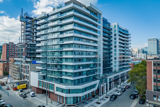 KiWi Condos in Hamilton, ON - Building Photo - Building Photo