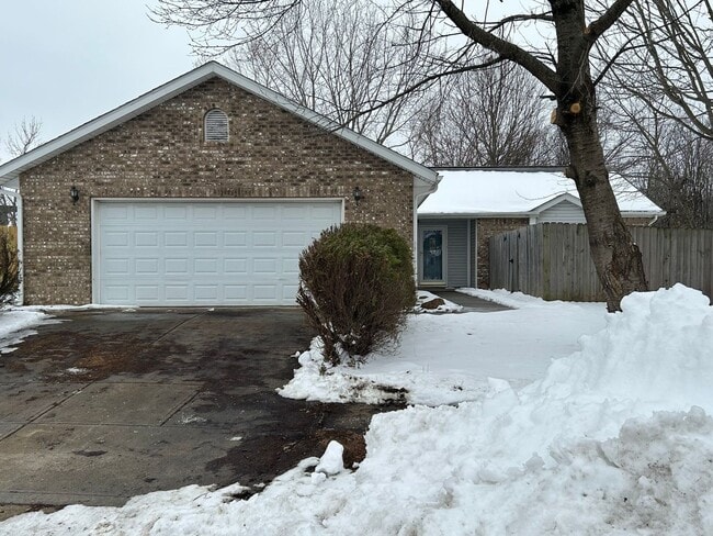 property at 1623 Lionheart Ln