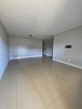 2621 Grant St in Hollywood, FL - Building Photo - Building Photo