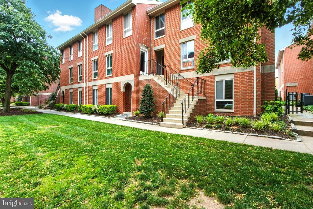 508 S Charles St in Baltimore, MD - Building Photo