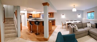 6791 Briarwood Ct in Chanhassen, MN - Building Photo