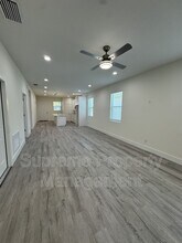 7008 Madison Ave in Tampa, FL - Building Photo - Building Photo