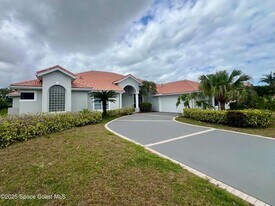 706 Palmer Way in Melbourne, FL - Building Photo