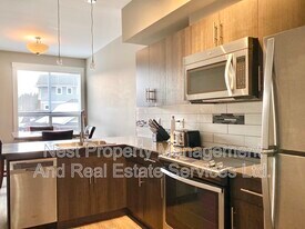 110 Baxter Ave in Kitimat, BC - Building Photo