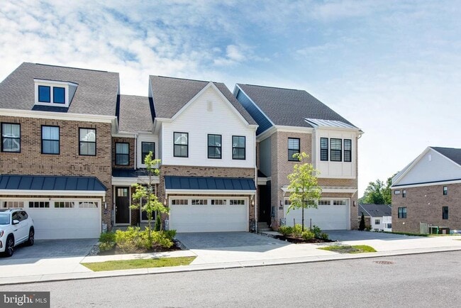 property at 11451 Starlight Pl