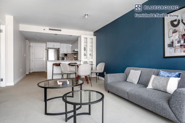 425 8th St NW-Unit -FL8-ID138 in Washington, DC - Building Photo - Building Photo