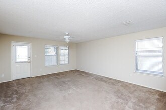 6057 Arabian Ave in Fort Worth, TX - Building Photo - Building Photo