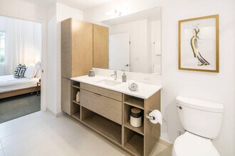 1984 W El Camino Real in Mountain View, CA - Building Photo - Building Photo