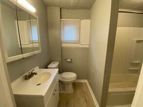 635 Hazel St in Akron, OH - Building Photo - Building Photo