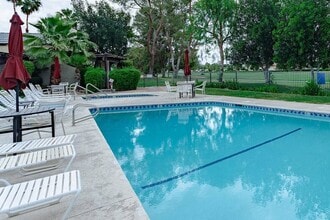 5 Pueblo Vista St in Palm Springs, CA - Building Photo - Building Photo