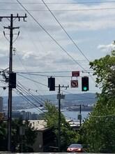 1215 Queen Anne Ave N, Unit 3 in Seattle, WA - Building Photo - Building Photo