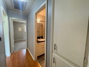 5339 S Hutchinson Ct in Battlefield, MO - Building Photo - Building Photo