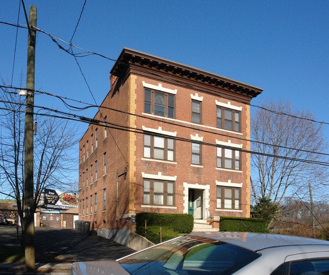 194-196 Hamilton St in Hartford, CT - Building Photo - Building Photo