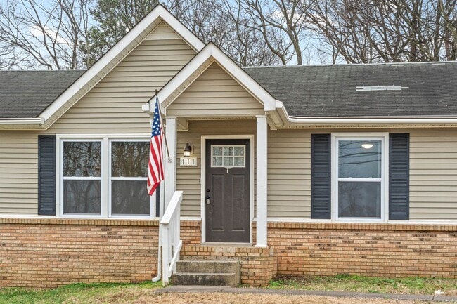 111 E St in Clarksville, TN - Building Photo - Building Photo